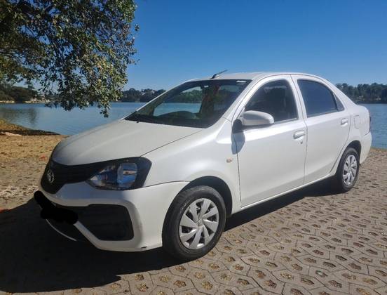 TOYOTA ETIOS 1.5 X SEDAN 16V FLEX 4P MANUAL